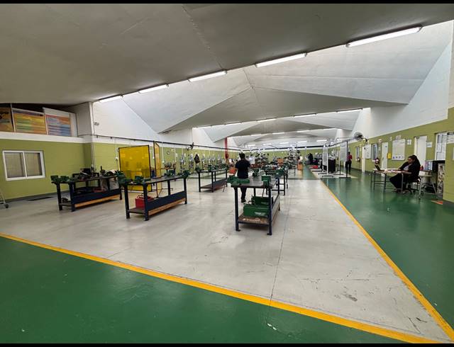 912M² WAREHOUSE TO LET IN BEACONVALE